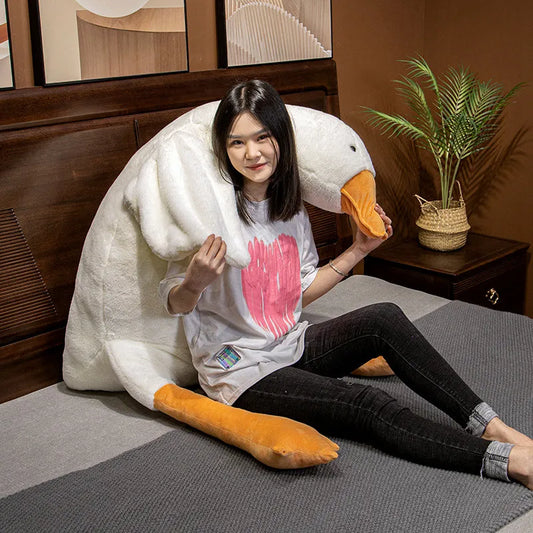 Casper- The Swan Plush Toy